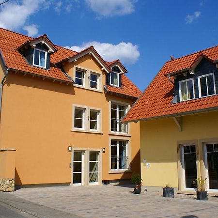 Gaestehaus Ressler Harxheim 外观 照片